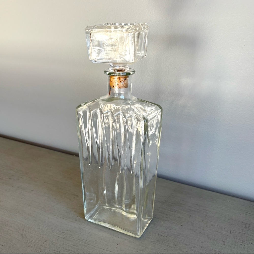 VTG 60s Heavy Clear Glass Liquor Bottle Decanter Vase Decor w/ Cork Stopper 11" - Picture 2 of 11